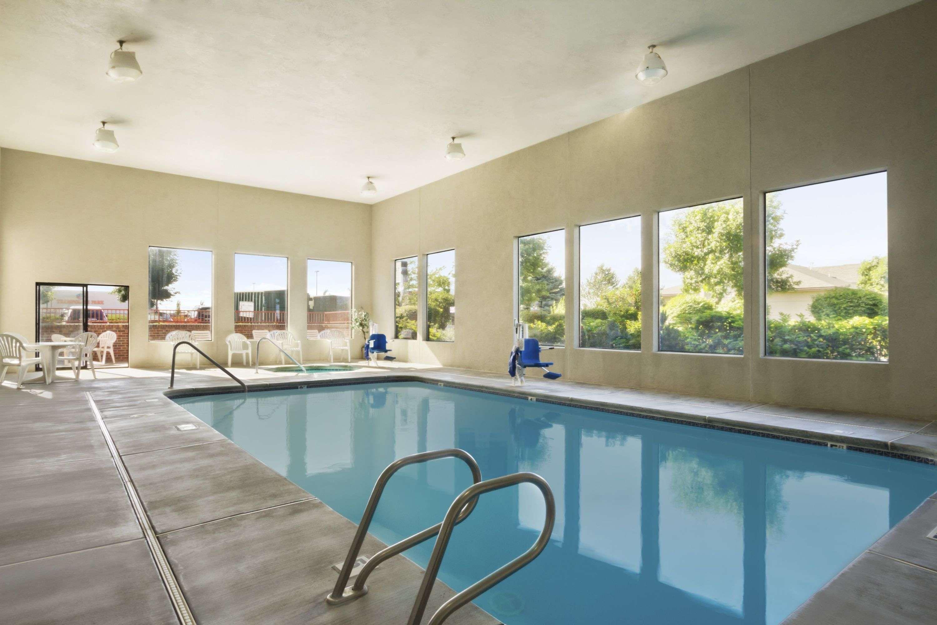 Motel Super 8 By Wyndham Kennewick Exteriér fotografie
