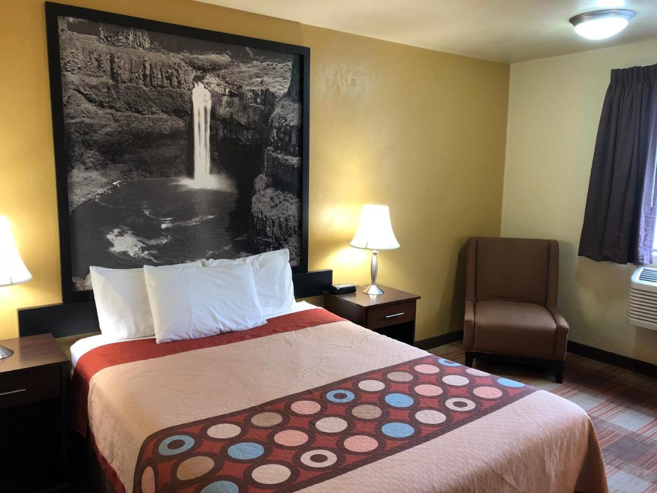 Motel Super 8 By Wyndham Kennewick Exteriér fotografie